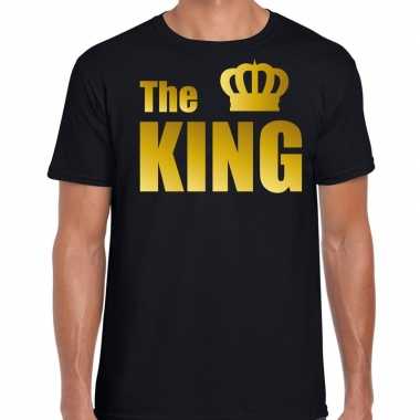 The king fun t-shirt zwart met gouden tekst en gouden kroon voor heren koningsdag / glamourfeest kopen