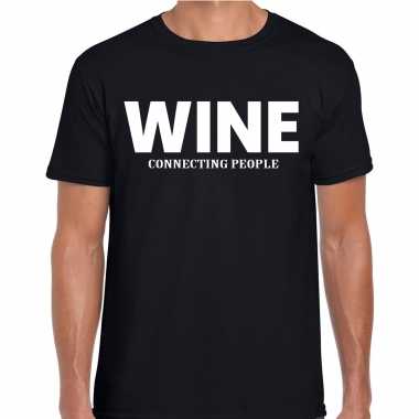 Wine connecting people drank / alcohol fun shirt zwart voor heren drank thema kopen