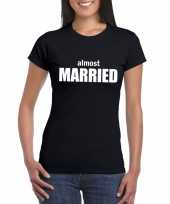 Vrijgezellenfeest almost married fun t-shirt zwart voor dames kopen