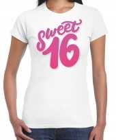Wit sweet 16 verjaardags kado t-shirt outfit voor dames kopen